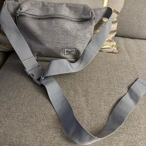 Herschel Supply Company Light Gray Crossbody Bag
